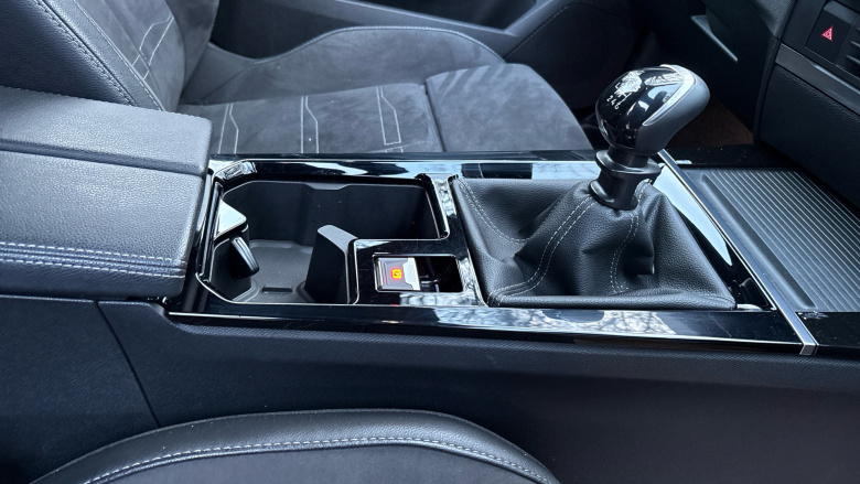 Vauxhall Astra 1.2 Turbo 130 Ultimate 5dr Petrol Hatchback